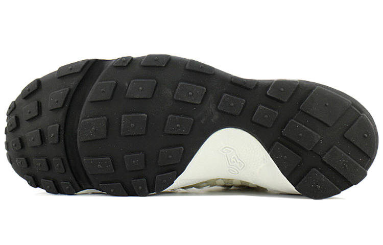 Nike Air Footscape Woven Hideout White купить в интернет-магазине Yoocart с быстрой доставкой по России.