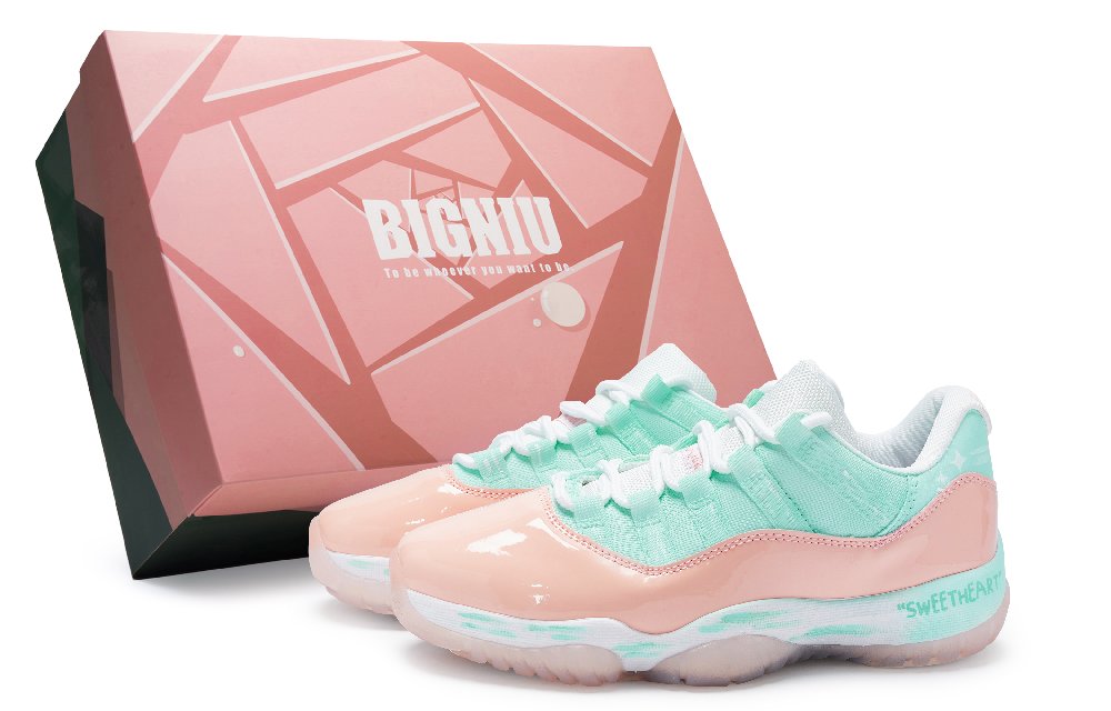 Jordan Air Jordan 11 Anti-Slip And Wear-Resistant Water-Resistant Low-Top Vintage Basketball Shoes Women's Pink Cyan