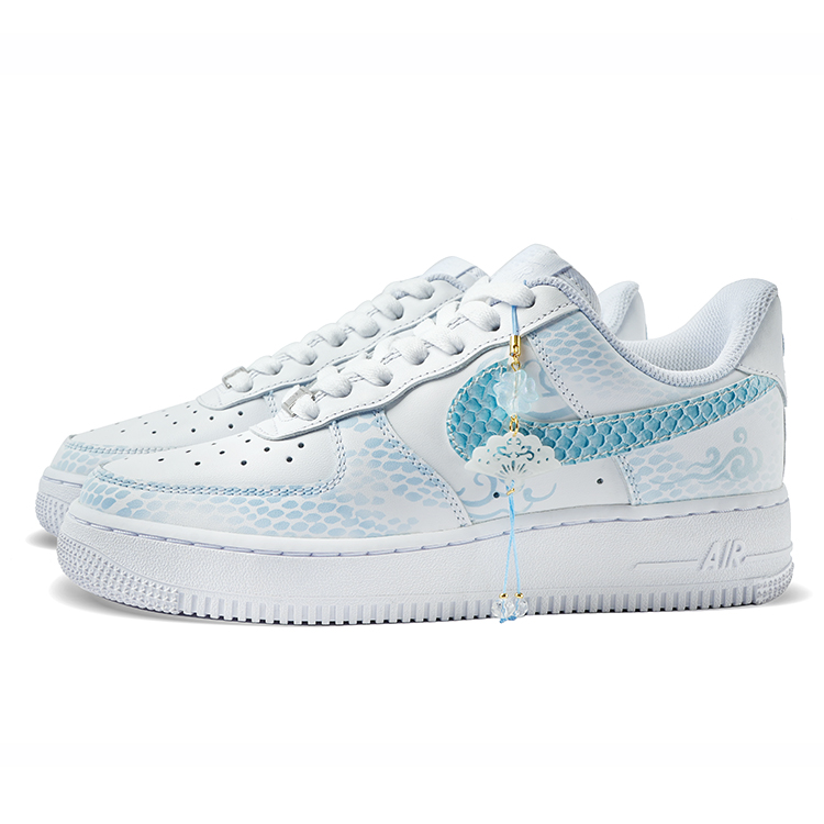 Nike Air Force 1 Abrasion-Resistant Low-Top Skateboard Shoes Women's Blue White купить в интернет-магазине Yoocart с быстрой доставкой по России.
