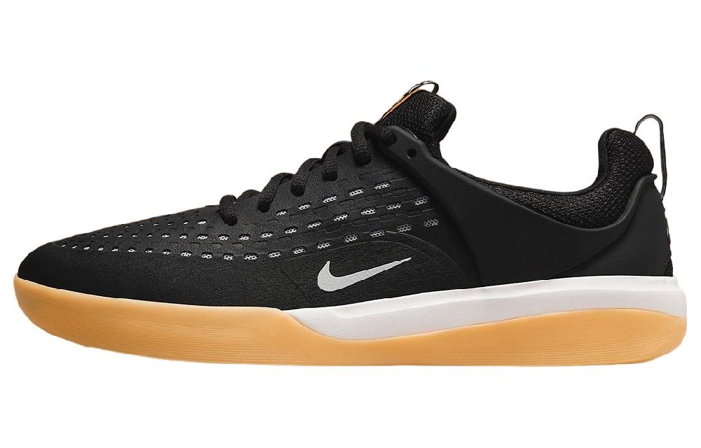Nike Sb Zoom Nyjah 3 Black White Gum