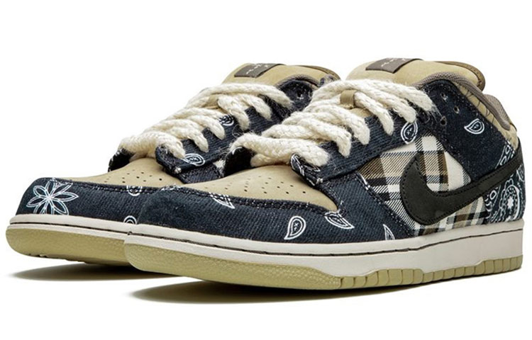 Travis Scott X Nike SB Dunk Low купить в интернет-магазине Yoocart с быстрой доставкой по России.