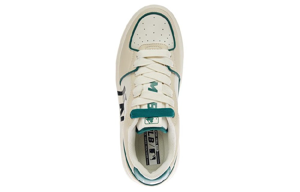 MLB Chunky Liner 24SS New York Yankees Slip Resistant Cushioning Low Top Skateboard Shoes Unisex Green