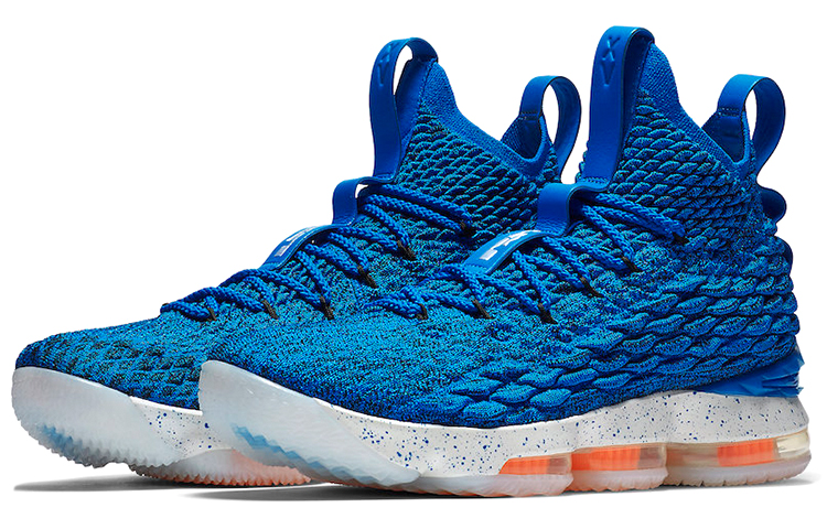 Nike LeBron 15 Hardwood Classics купить в интернет-магазине Yoocart с быстрой доставкой по России.