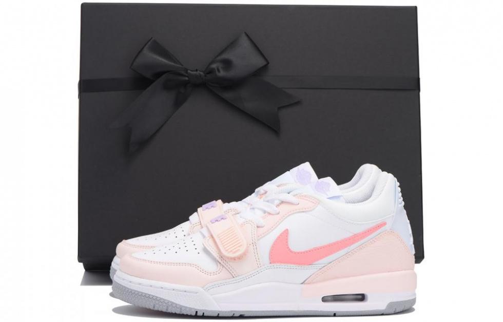 Jordan Legacy 312 Slip-Resistant Coverage Low-Top Vintage Basketball Shoes GS Pink
