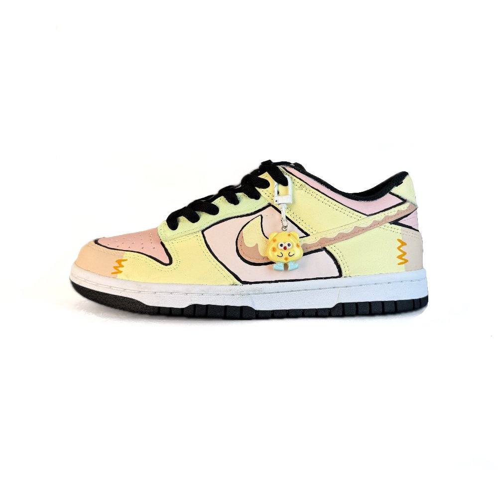 Nike Dunk Wear resistant And Lightweight Low Top Skateboard Shoes Unisex Yellow Green Pink