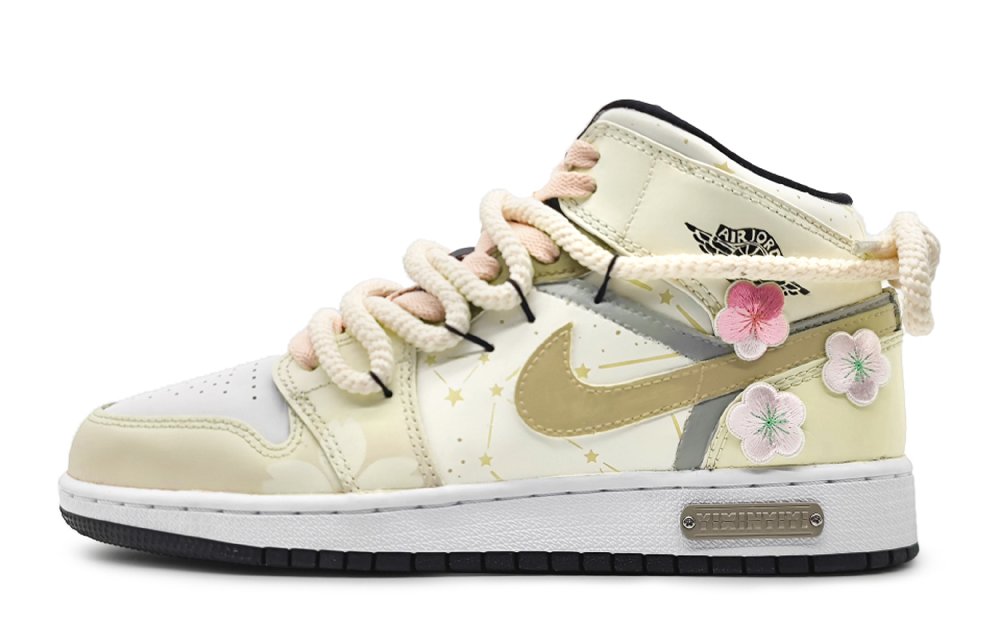 Jordan Air Jordan 1 Mid Top Vintage Basketball Shoes GS Yellow White