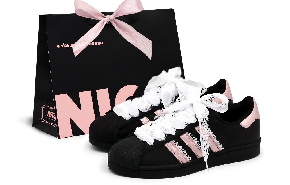 Adidas Originals Superstar Skateboard Shoes Unisex Low Top Black/Pink