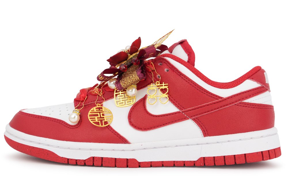 Nike Dunk Abrasion Resistant Low Top Skateboard Shoes Unisex Red