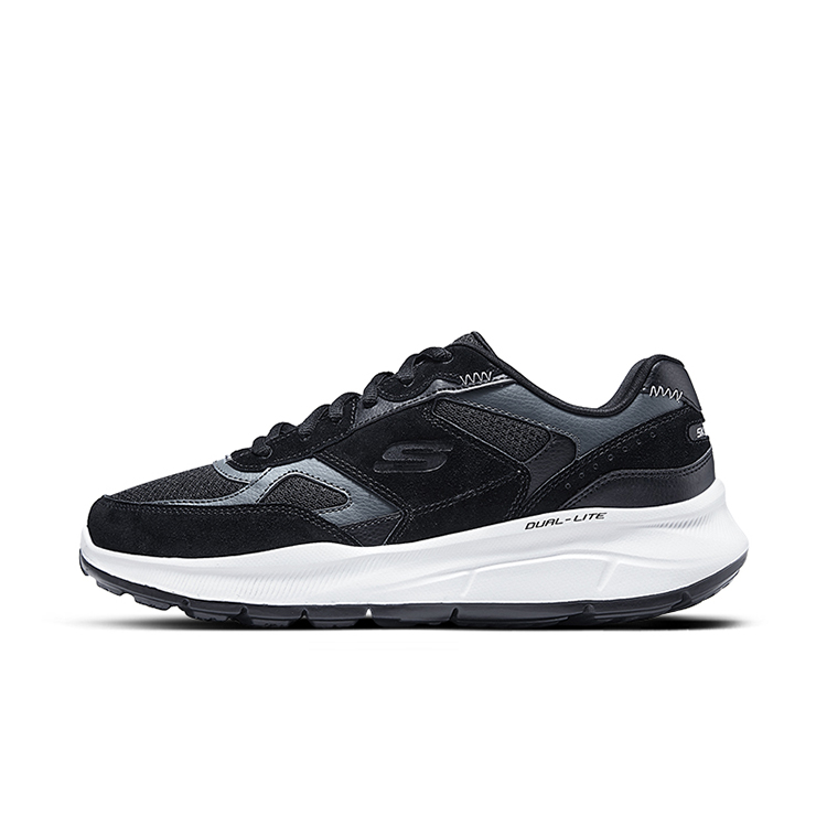 Skechers Slip Resistant Low Top Casual Shoes Men's Black White