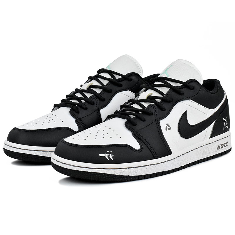 Jordan Air Jordan 1 Abrasion Resistant Low top Vintage Basketball Shoes Men's Black White купить в интернет-магазине Yoocart с быстрой доставкой по России.