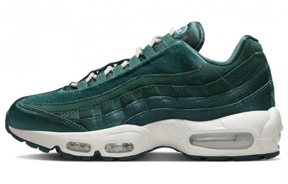 Nike Air Max 95 Green Velvet Women's
