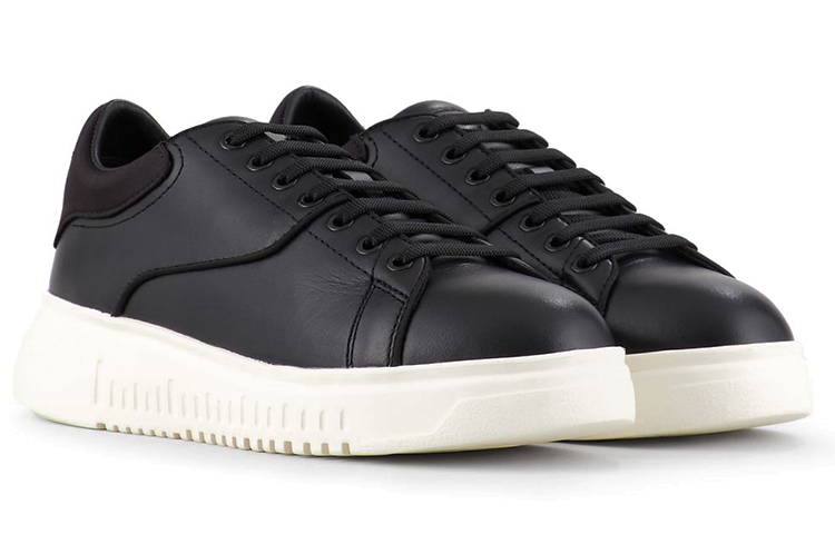 EMPORIO ARMANI Low top Casual Shoes Women's Black купить в интернет-магазине Yoocart с быстрой доставкой по России.