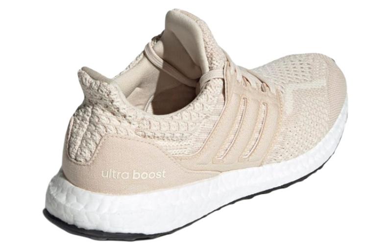 Adidas Ultra Boost 5.0 Dna Halo Ivory Women's купить в интернет-магазине Yoocart с быстрой доставкой по России.