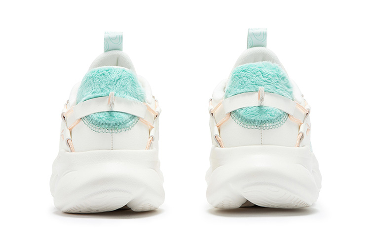 361° Spirit Fox Slip Resistant Low Top Winter Padded Running Shoes Women's White Green купить в интернет-магазине Yoocart с быстрой доставкой по России.