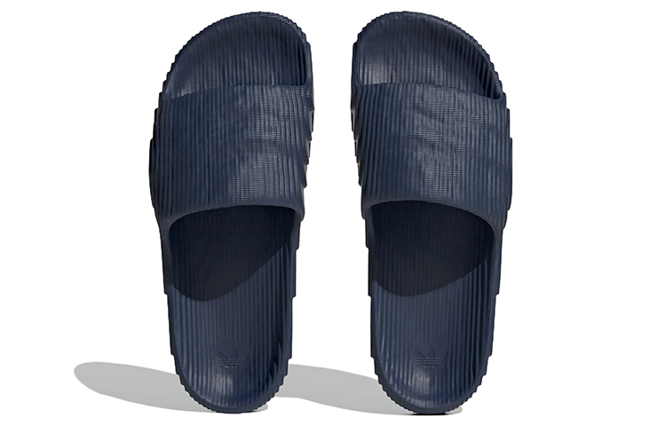 Adidas Adilette 22 Slides Dark Blue купить в интернет-магазине Yoocart с быстрой доставкой по России.