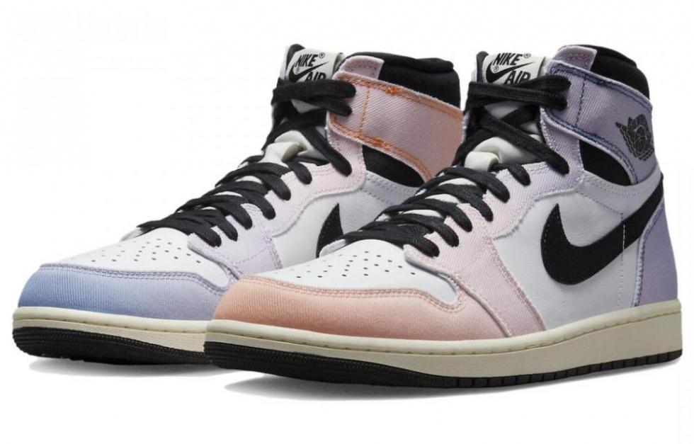 Air Jordan 1 Retro High Og 'Skyline' купить в интернет-магазине Yoocart с быстрой доставкой по России.