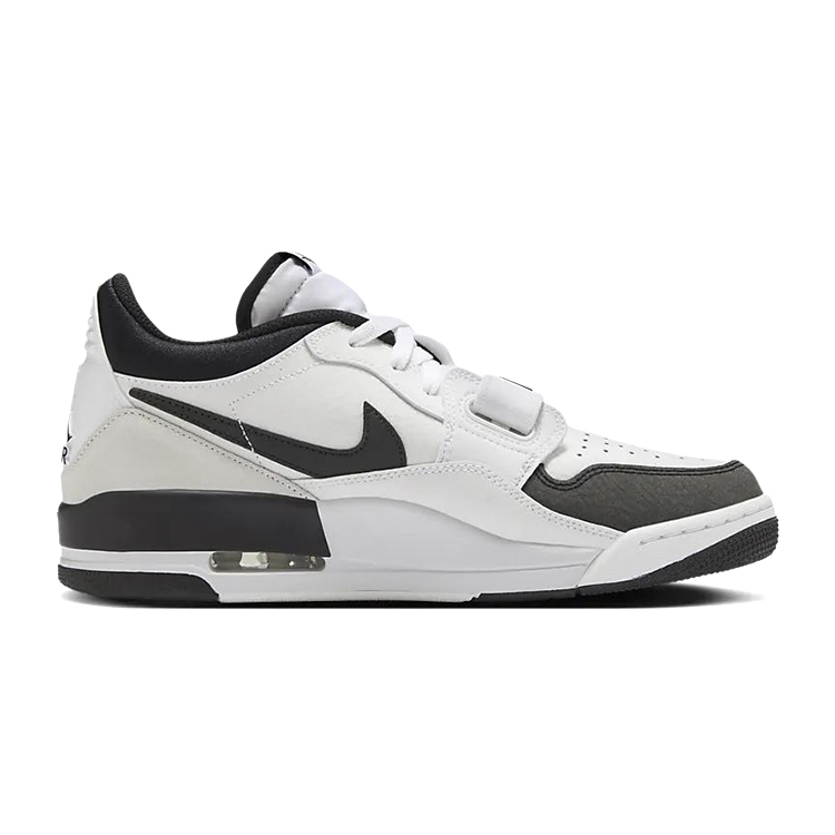 Jordan Legacy 312 Anti Slip Wear Resistant Low Top Vintage Basketball Shoes Men's Black