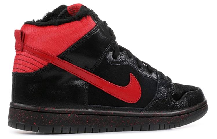 Nike Sb Dunk High Krampus купить в интернет-магазине Yoocart с быстрой доставкой по России.