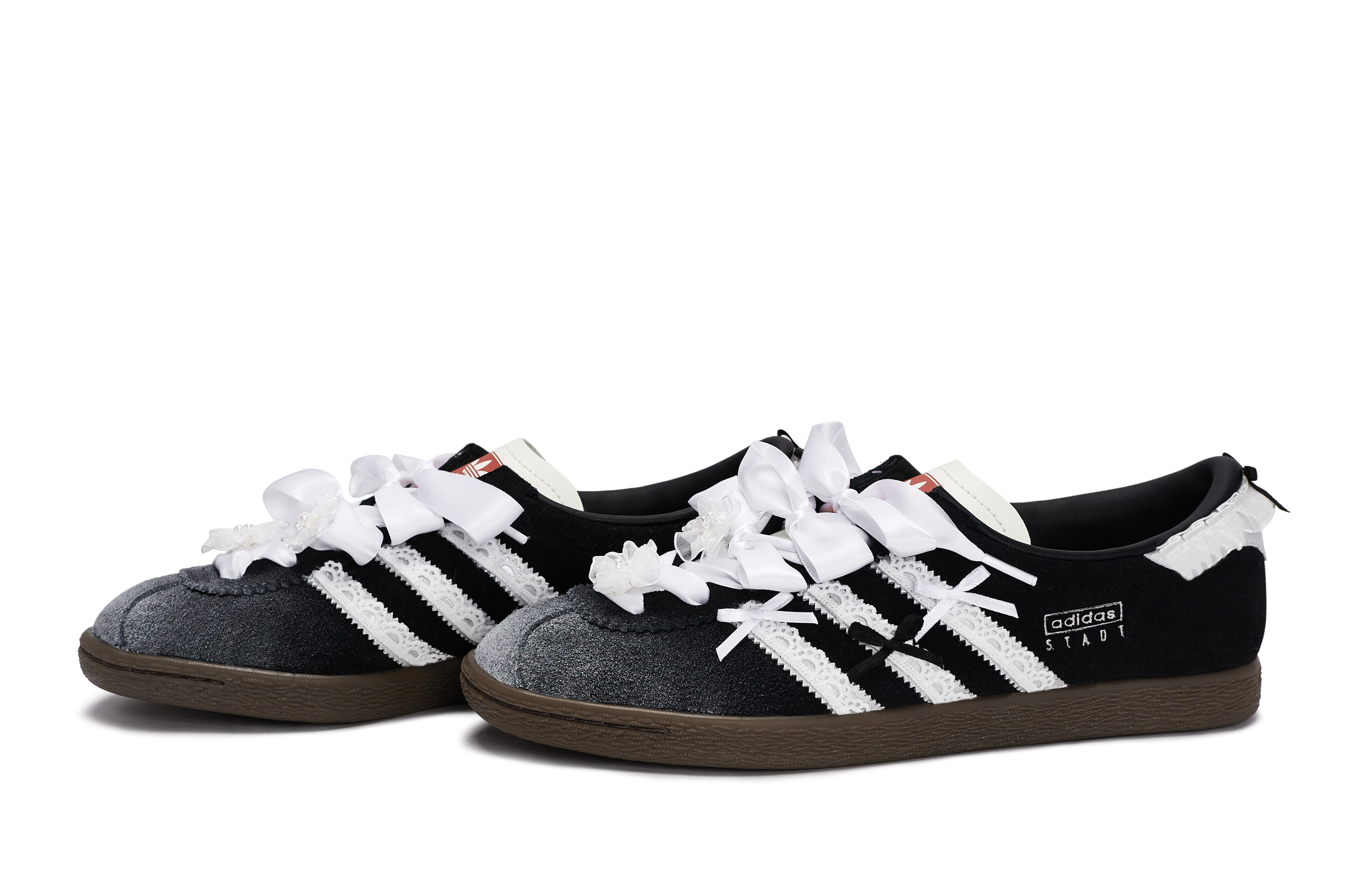 Adidas Originals Stadt Skateboard Shoes Unisex Low Top Black/White/Silver купить в интернет-магазине Yoocart с быстрой доставкой по России.