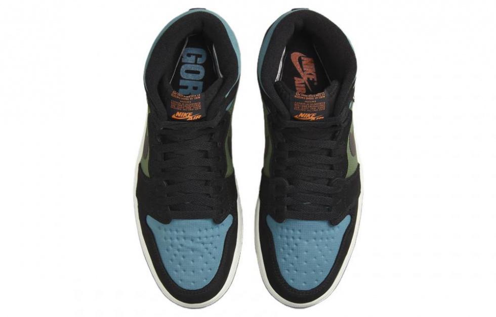 Jordan 1 Retro High Element Gore Tex Black Olive купить в интернет-магазине Yoocart с быстрой доставкой по России.