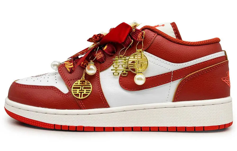 Jordan Air Jordan 1 Newlywed Yaner Low top Vintage Basketball Shoes Unisex Red