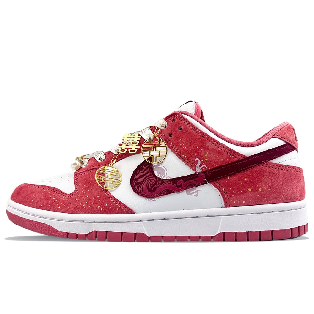 Nike Dunk Anti-Slip Wear-Resistant Low-Top Skateboard Shoes Women's White Red