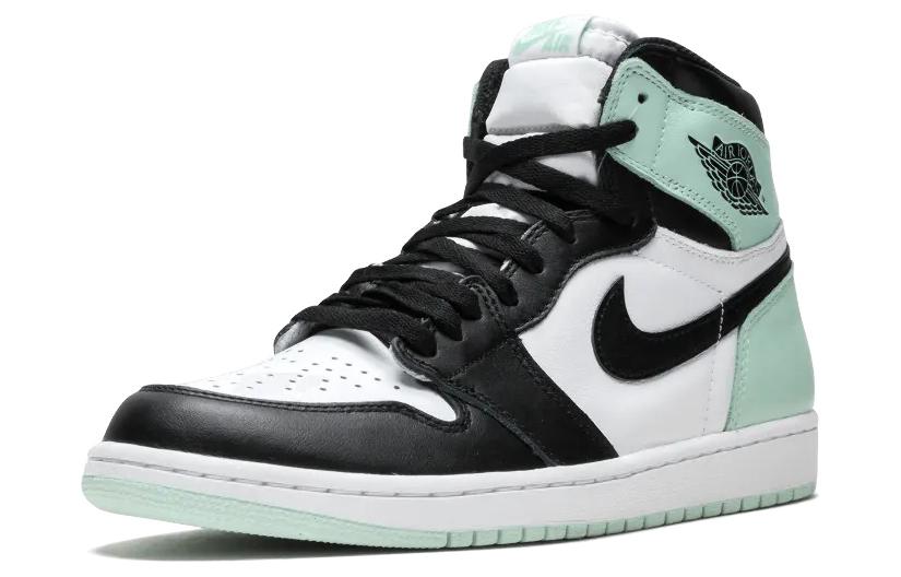 Jordan 1 Retro High Igloo купить в интернет-магазине Yoocart с быстрой доставкой по России.