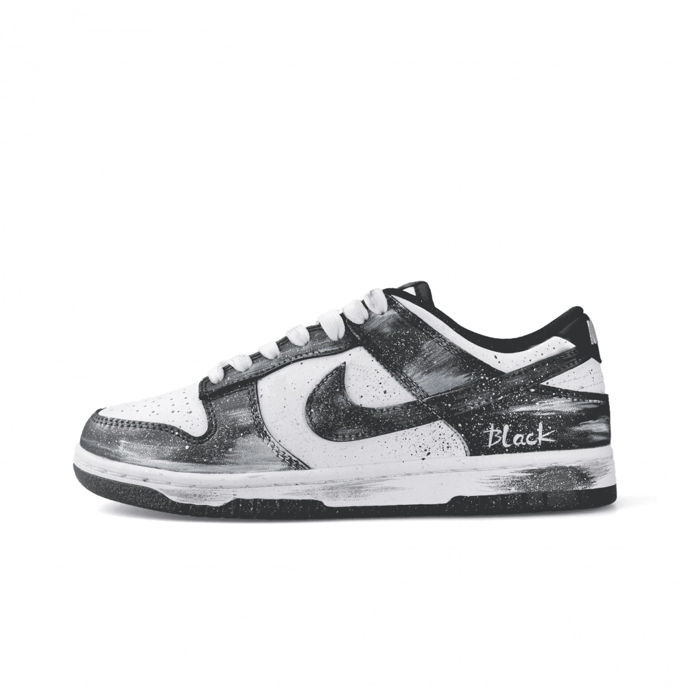 Nike Dunk Flying Snow CNY Year Of The Snake Collection Abrasion Resistant Low top Skateboard Shoes Unisex Black White