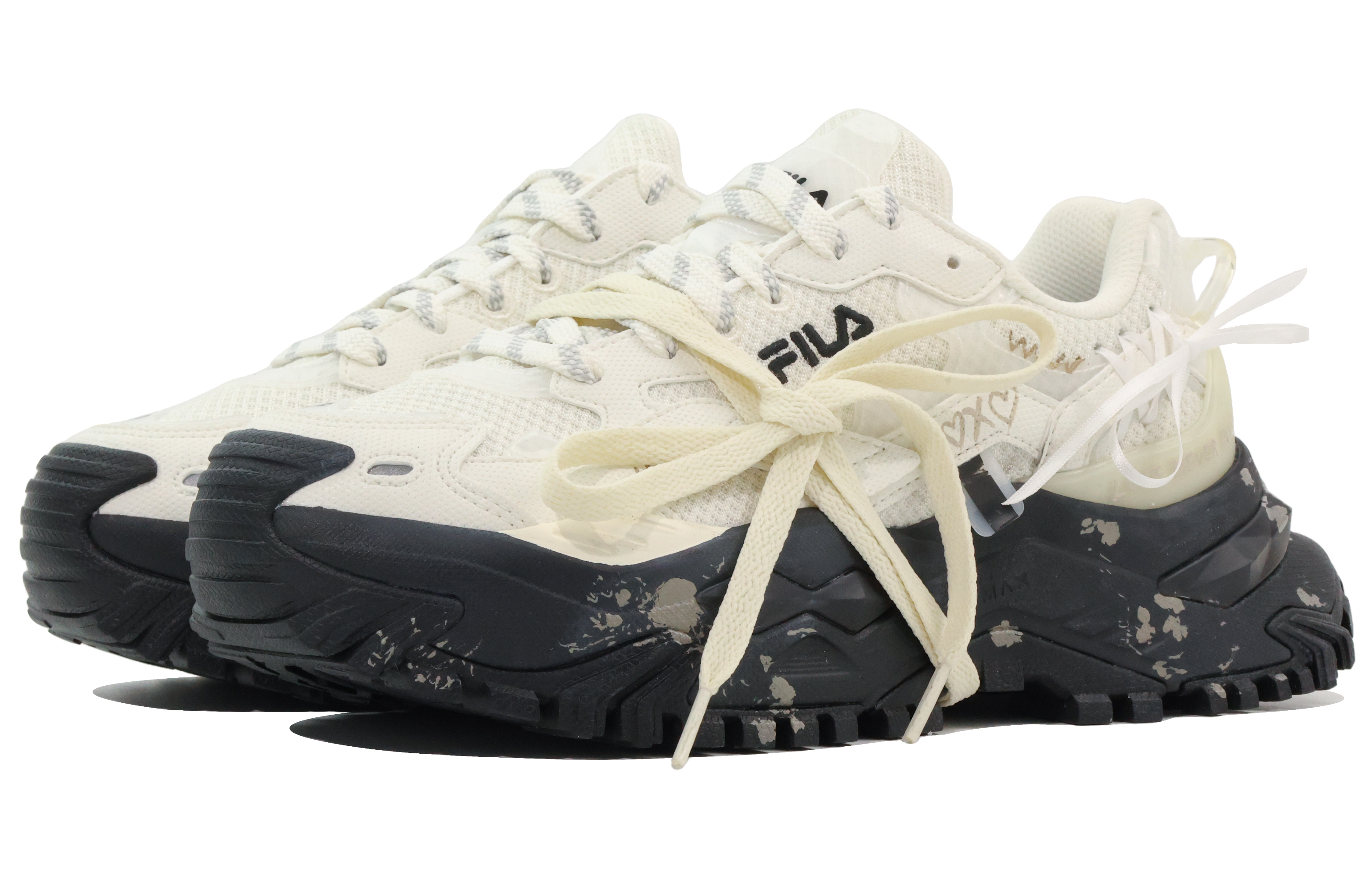 FILA Fusion White Birch Vow Anti Slip Wear Resistant Low Top Casual Shoes Women's White купить в интернет-магазине Yoocart с быстрой доставкой по России.