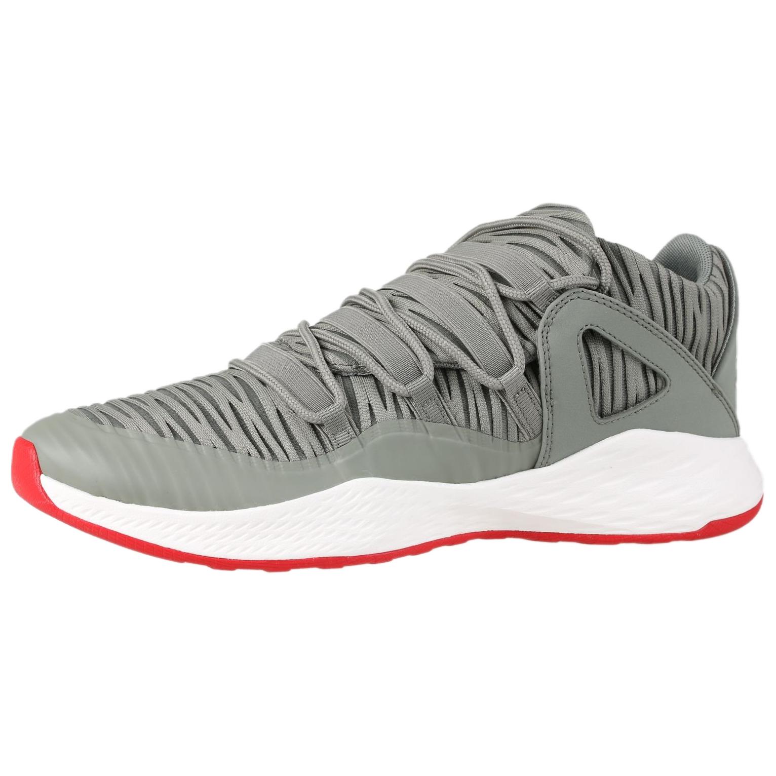 Jordan Low top Basketball Shoes Men's Green