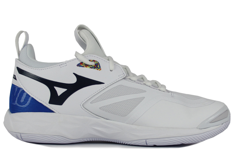 Mizuno Wave Momentum 2 'White Black Blue'