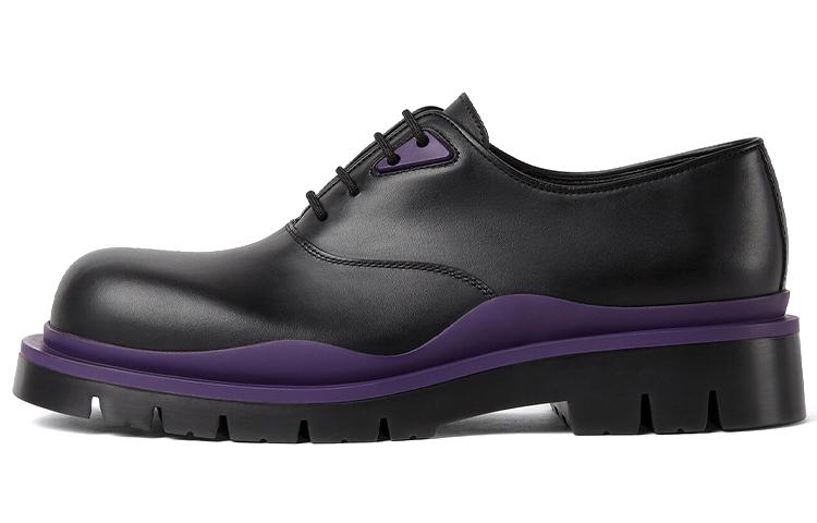 Bottega Veneta Tire Lace Up Leather Shoe Black Plum
