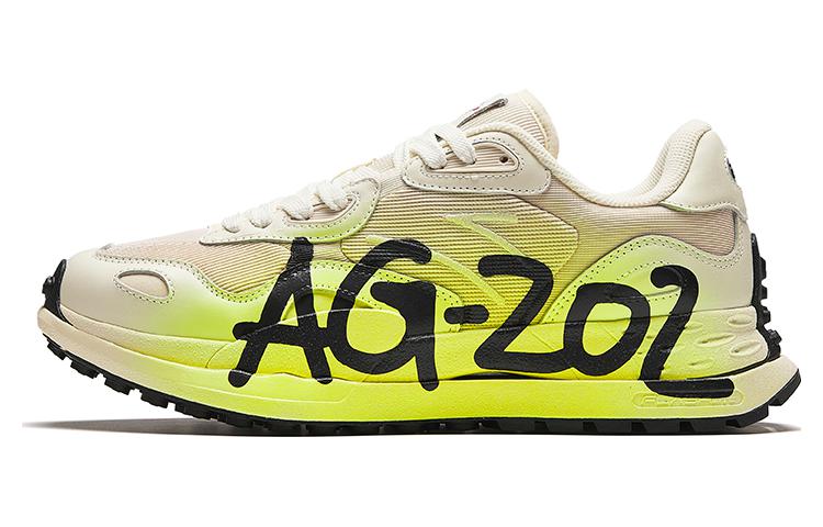 Anta Cushioning Wear-Resistant Low-Top Running Shoes Men's Beige Green Black