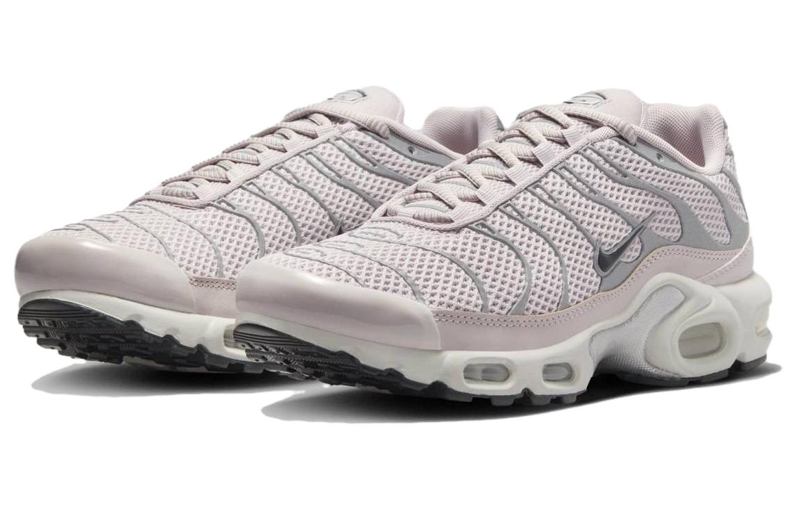 Nike Air Max Plus 'Platinum Violet' Women's купить в интернет-магазине Yoocart с быстрой доставкой по России.
