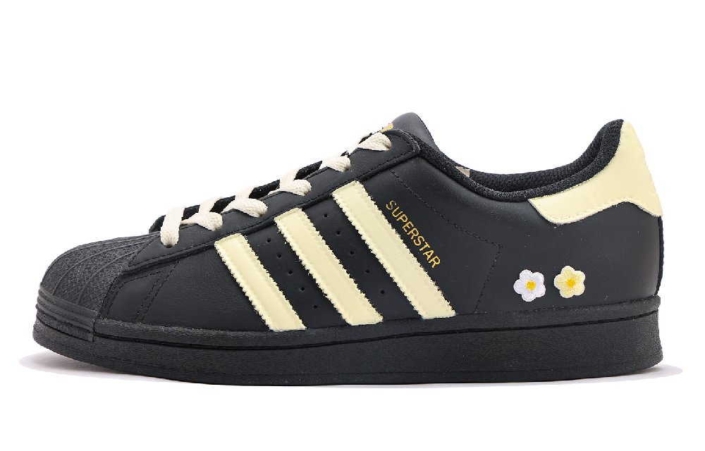 Adidas Originals SUPERSTAR Anti Slip Wear Resistant Low Top Skateboard Shoes Unisex Black Yellow
