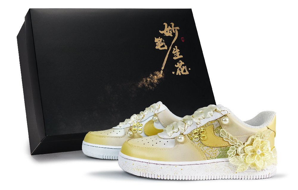 Nike Air Force 1 Wondrous Brush Strokes, Harmonious Melody Low Top Skateboard Shoes Unisex White Yellow