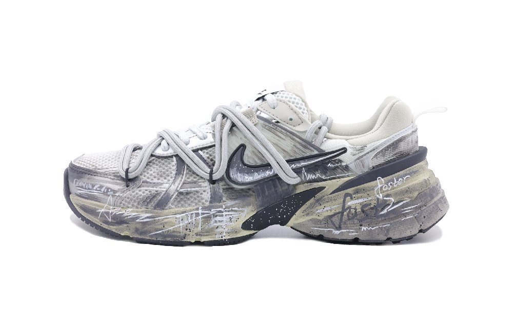 Nike V2K Run Anti-Slip Wear-Resistant Low-Top Running Shoes Women's Silver Gray