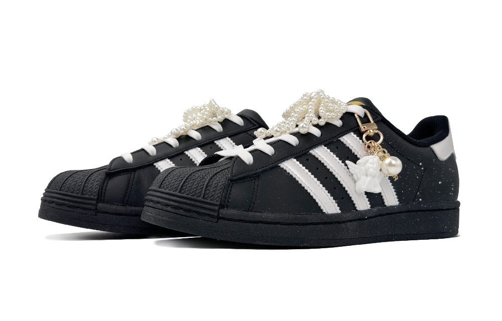 Adidas Originals SUPERSTAR Anti-Slip Wear-Resistant Low-Top Skateboard Shoes Unisex Black White
