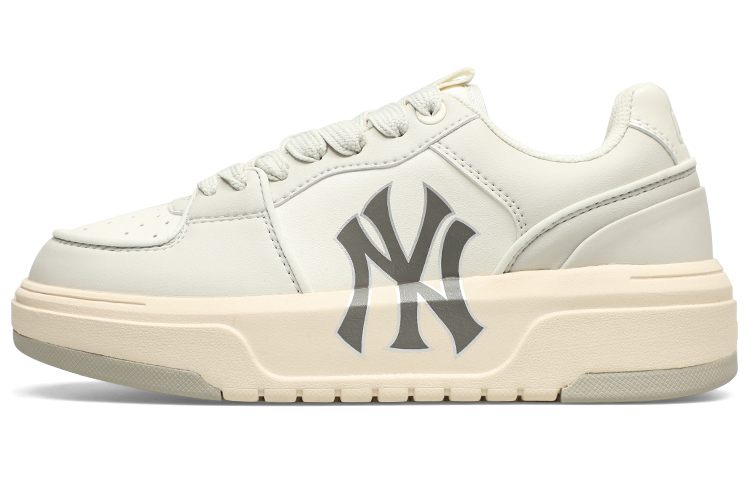 MLB Chunky Liner 24SS New York Yankees Slip Resistant Cushioning And Breathable Low Top Skateboard Shoes Unisex Ivory