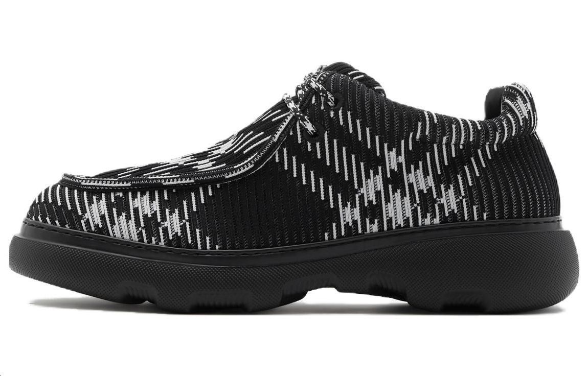 Burberry Checked Round-toe Derby Shoes