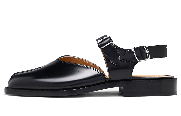 Maison Margiela Tabi Ankle-strap Leather Sandals