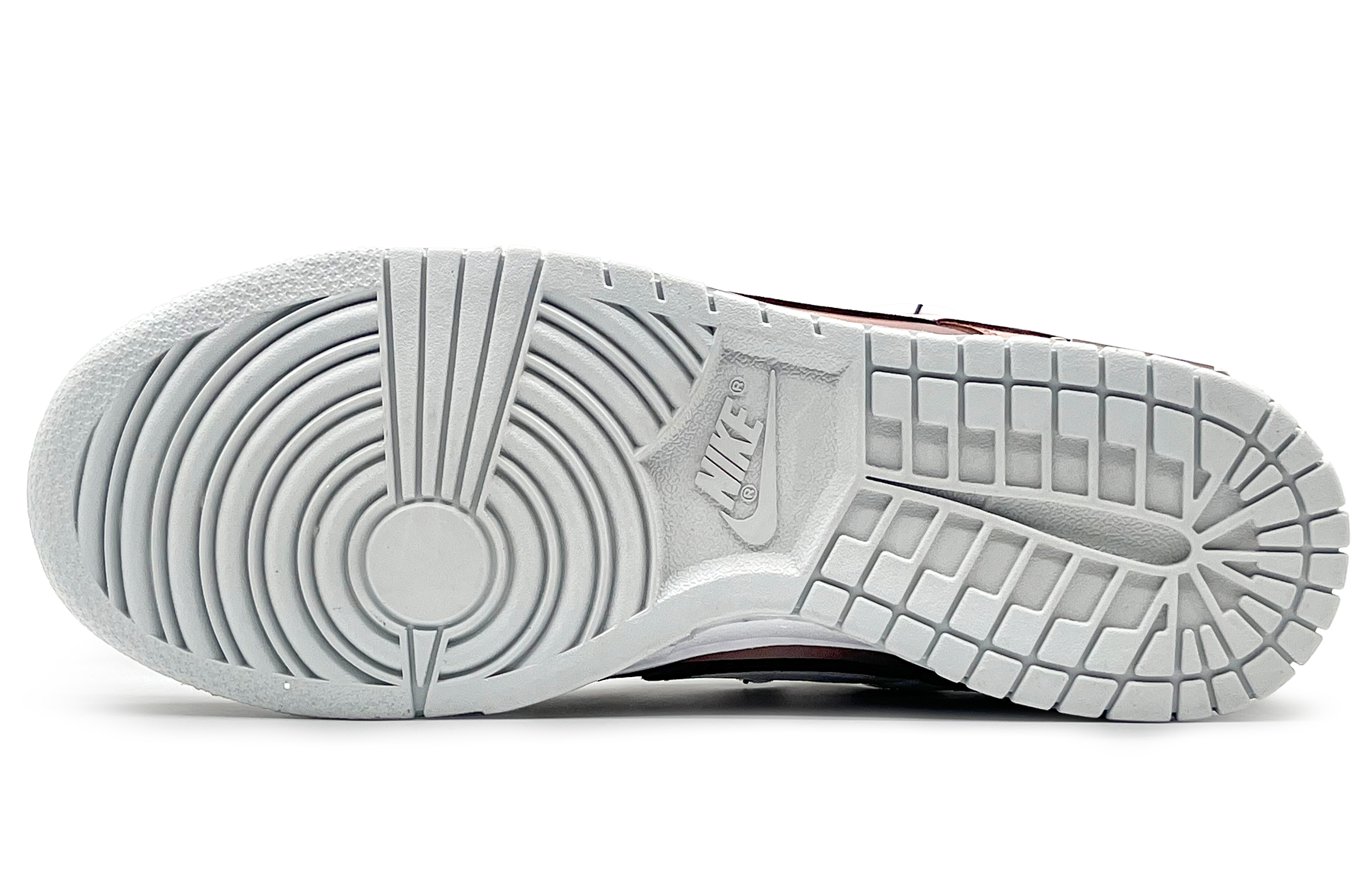 Nike Dunk 'Pure Platinum' Anti-Slip Wear-Resistant Low-Top Skateboard Shoes Men's Gray Brown купить в интернет-магазине Yoocart с быстрой доставкой по России.
