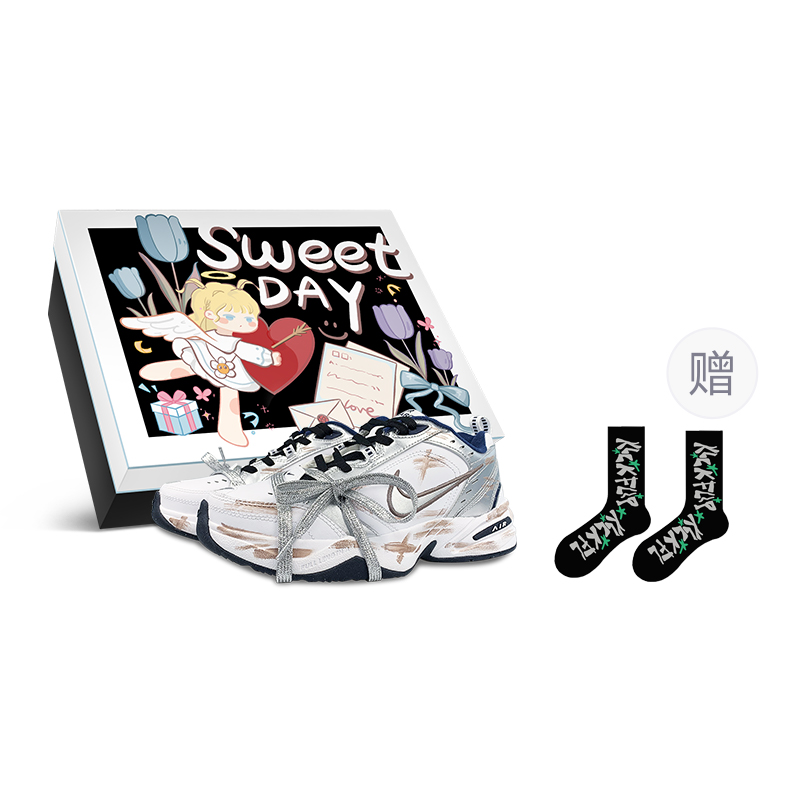 Nike Air Monarch 4 Anti-Slip Wear-Resistant Low-Top Chunky Sneakers Unisex White Silver Coffee