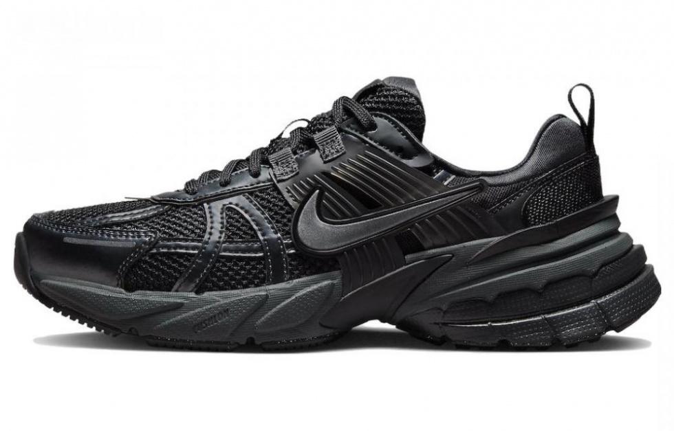 Nike V2K Run Black Dark Smoke Grey Women's