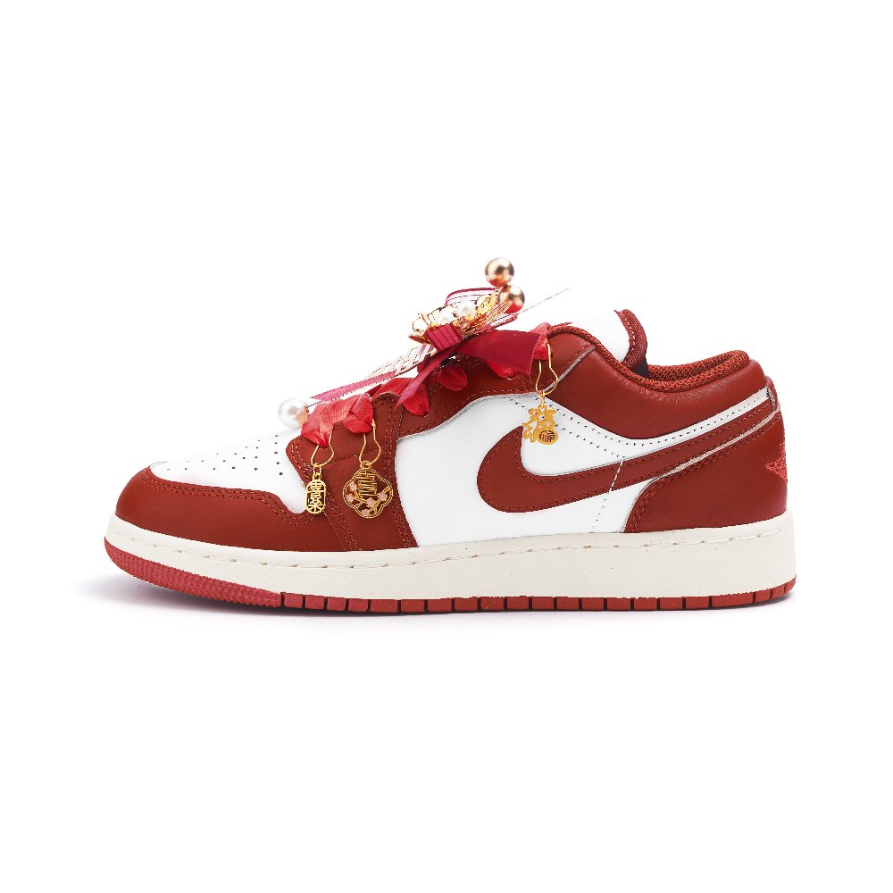 Jordan Air Jordan 1 Abrasion Resistant Slip Resistant Low Top Vintage Basketball Shoes Women's Red