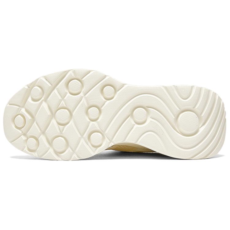 Skechers Low Top Casual Shoes Women's Beige