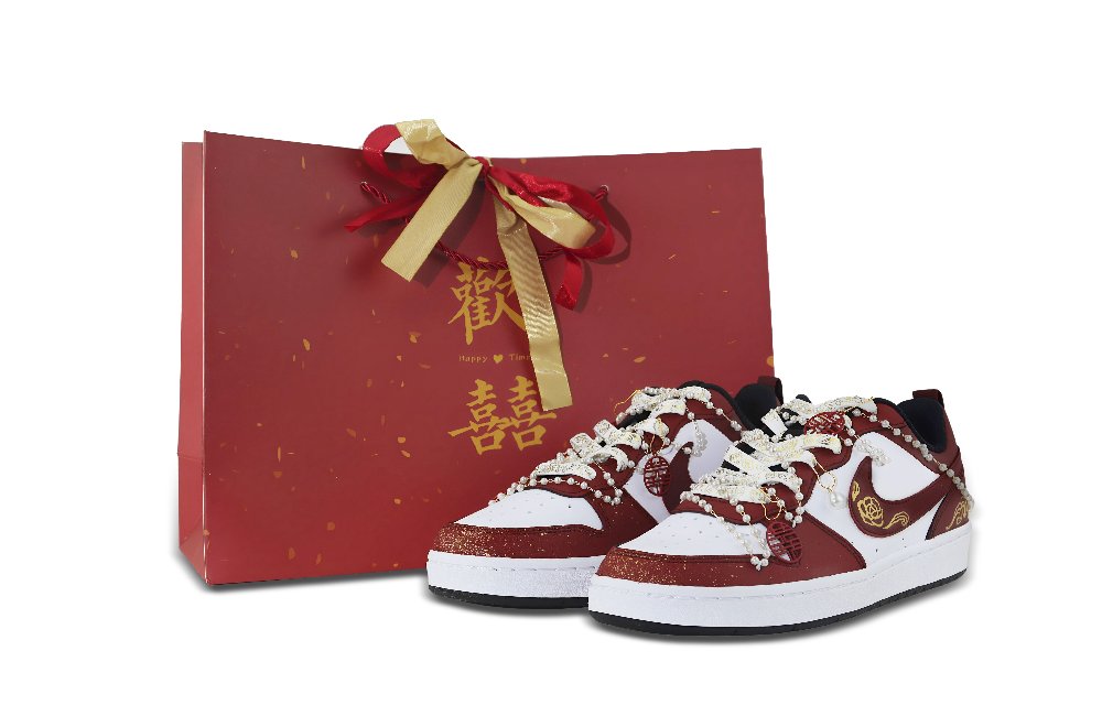 Nike Court Borough 2 Anti-Slip And Wear-Resistant Lightweight Low-Top Skateboard Shoes Women's Gold Red