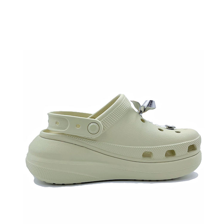Crocs Crush Clog Clogs Unisex Beige купить в интернет-магазине Yoocart с быстрой доставкой по России.
