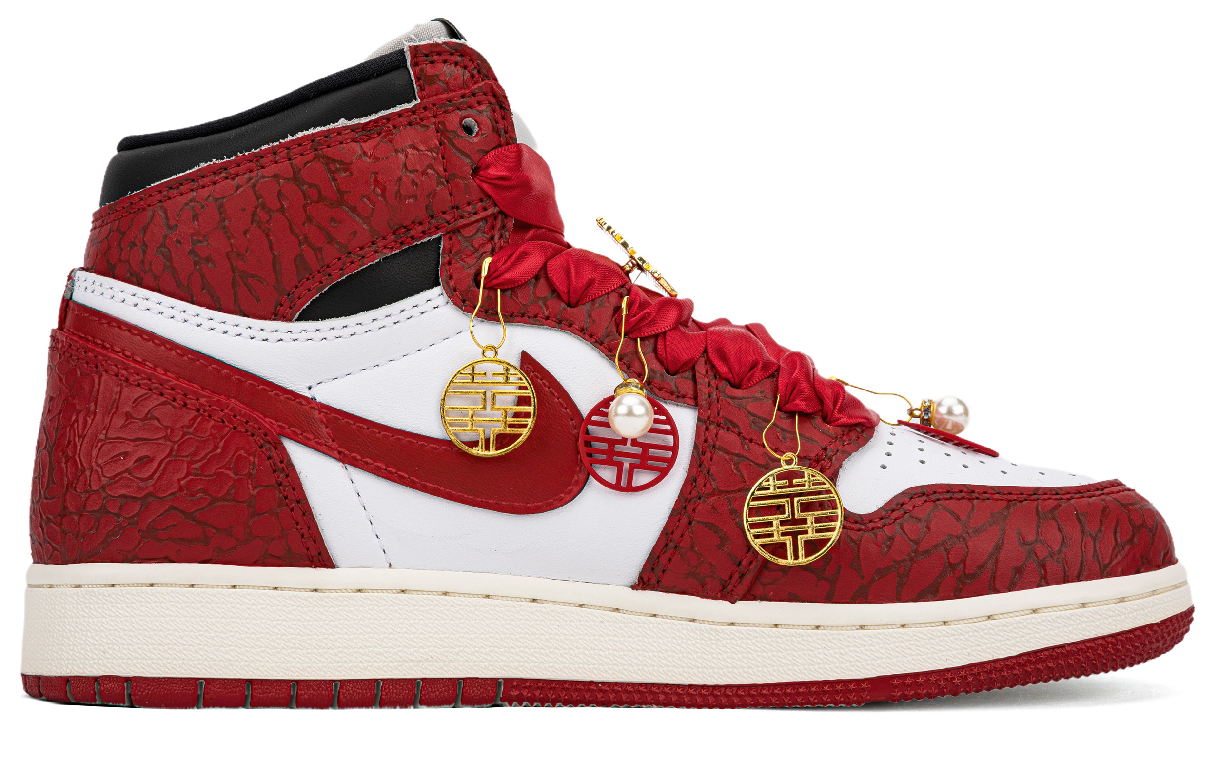 Jordan Air Jordan 1 Lightweight High top Vintage Basketball Shoes Unisex, Red купить в интернет-магазине Yoocart с быстрой доставкой по России.
