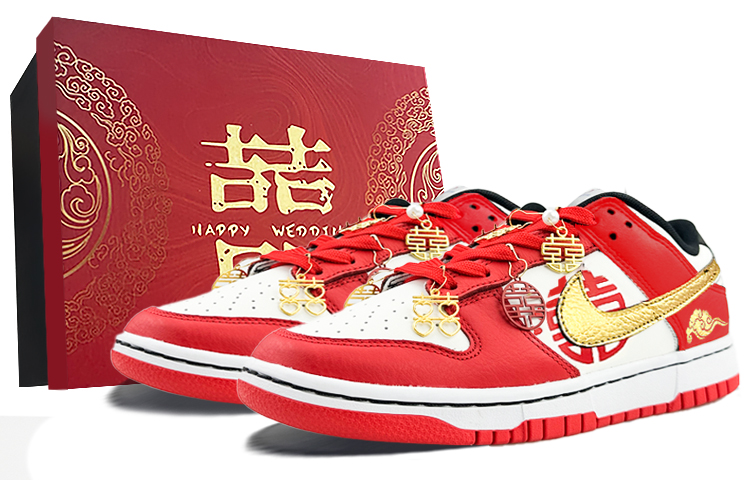Nike Dunk Low Low-Top Skateboard Shoes Men's Red Gold